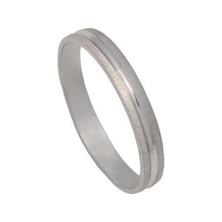 Alianza de oro blanco de 18 Kl con hendidura central.