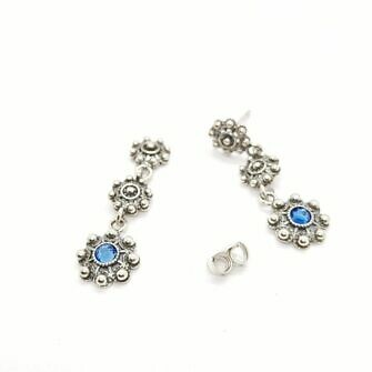 Pendientes tres botones charros cristal color en plata de ley filigrana charra de Salamanca 3 botón charro icono de Salamanca