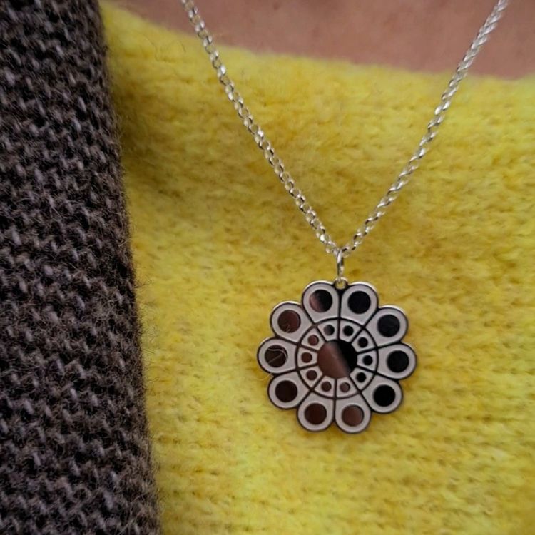 Colgante Botón Charro Personalizable cortado y grabado a láser